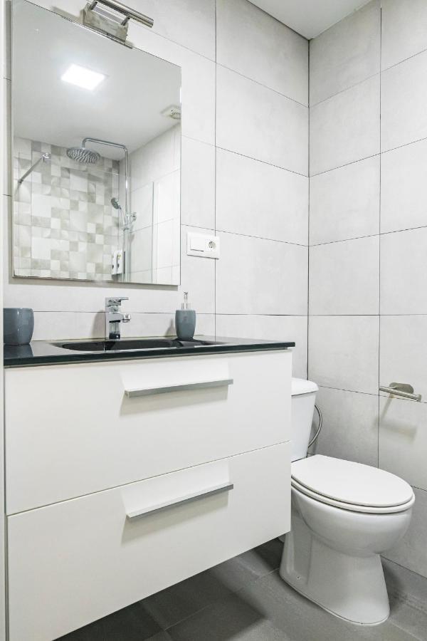 מאלגה Mediterraneo Apartment מראה חיצוני תמונה